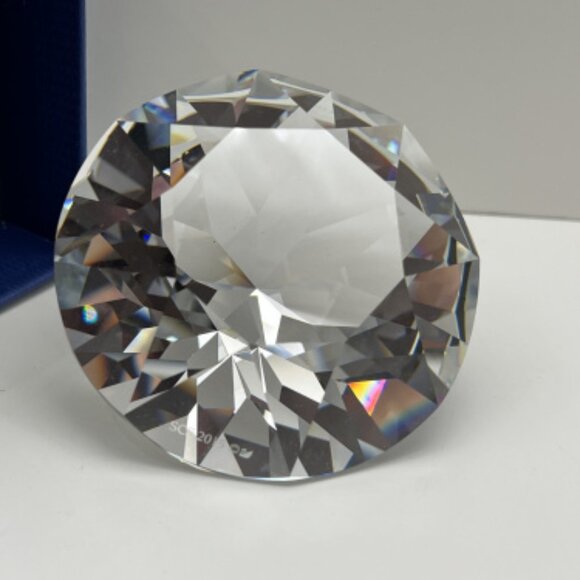 Swarovski Retired 2015 SCS Xirius Chaton BNIB Arrives in time for Christmas - Picture 1 of 4